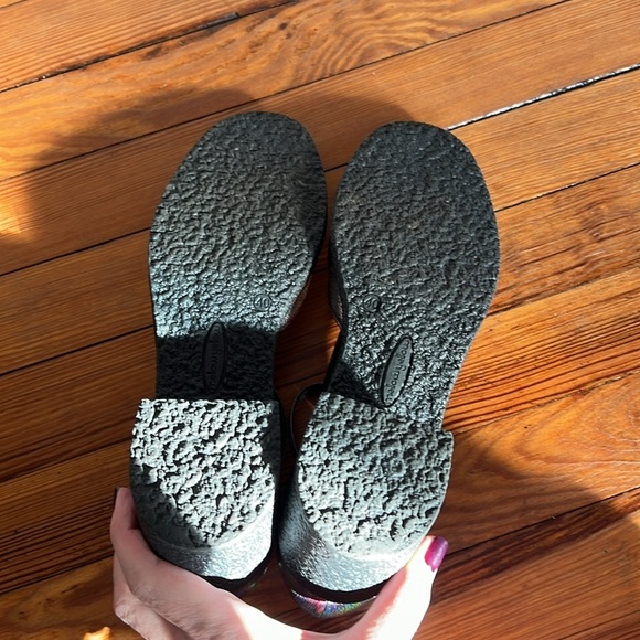 Mellow Yellow Paris Silver/Gray Iridescent Leather T-Strap Block Heels - EU 40 - Picture 10 of 11